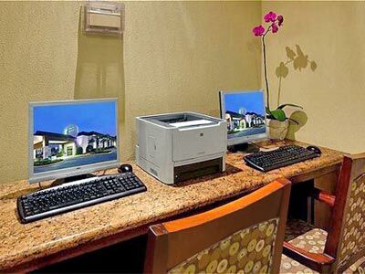 فندق هوليداي إن إكسبريس سان خوسيه مطار كوستاريكا Río Segundo المظهر الخارجي الصورة